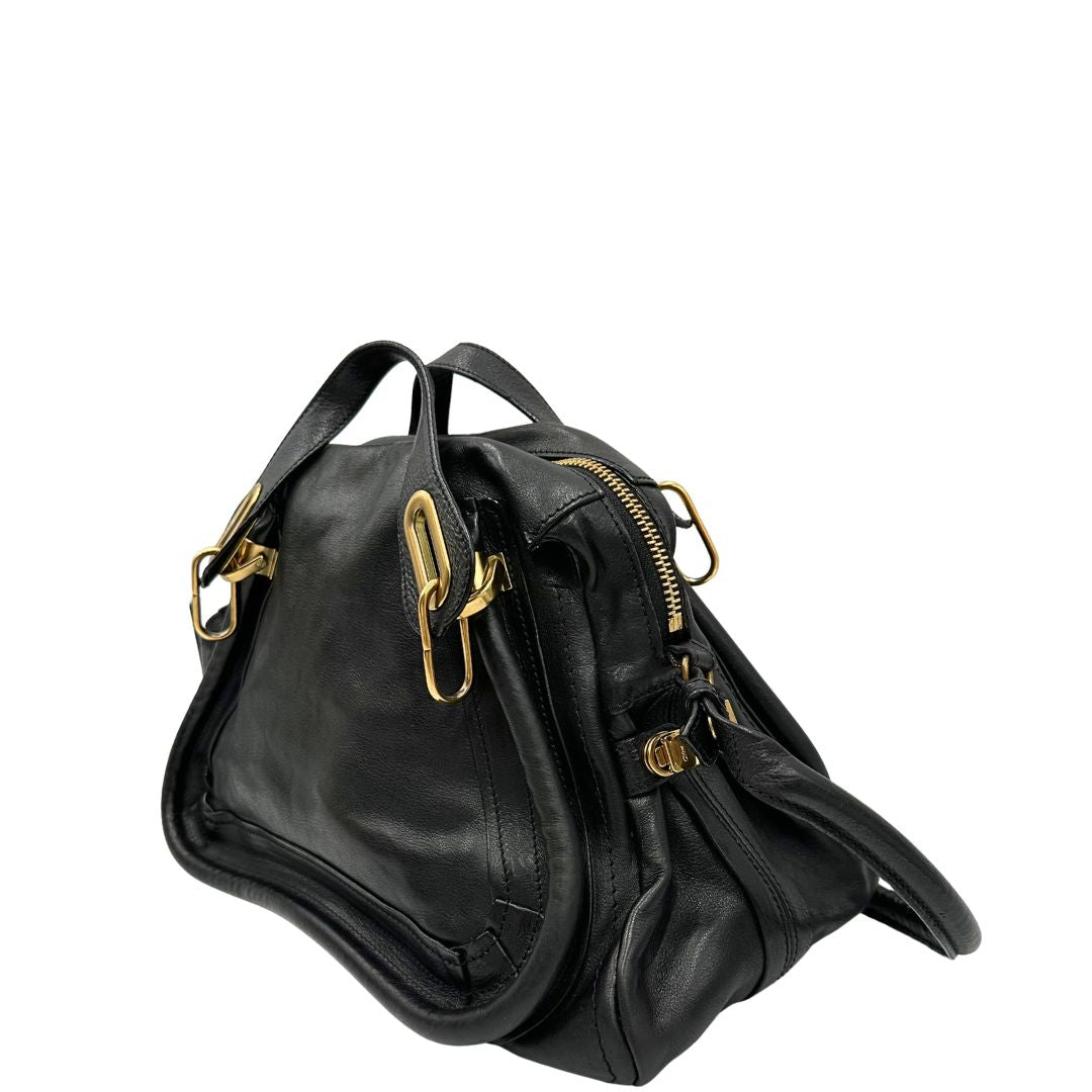 lato  Borsa Chloé in pelle nera, indossabile a spalla o a mano, di lusso, originale, ottime condizioni, usata. 