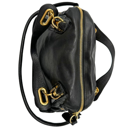 chiusura  Borsa Chloé in pelle nera, indossabile a spalla o a mano, di lusso, originale, ottime condizioni, usata. 