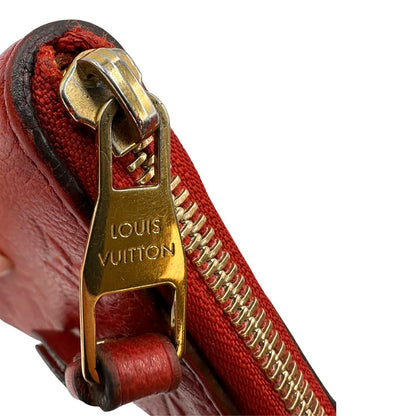 Portadocumenti Louis Vuitton in pelle monogram rossa, di lusso, originale, ottime condizioni, usato.