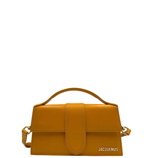 front  Borsa Jacquemus nella versione Le Grand Bambino in pelle color zafferano, di lusso, originale, ottime condizioni, usata. 