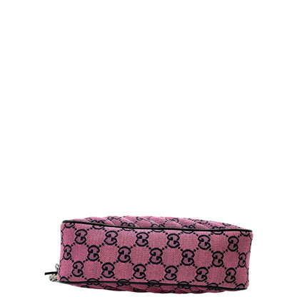 base v  Borsa Gucci Marmont in tessuto rosa GG con finiture in pelle nere e parti metalliche argentate, indossabile a tracolla, di lusso, originale, eccellenti condizioni, usata 