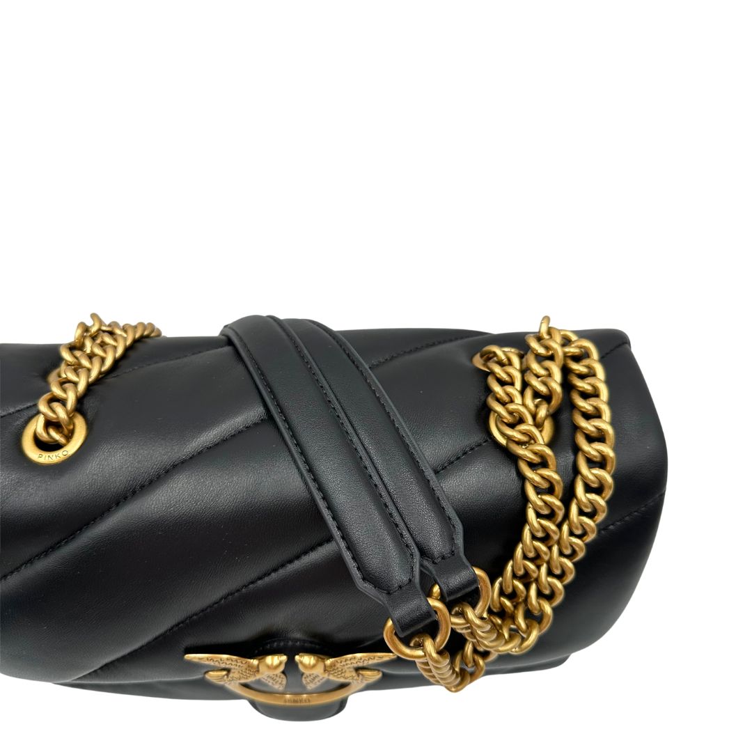  Borsa Pinko in pelle nera e hardware dorato con impunture chevron, di lusso, originale, ottime condizioni.