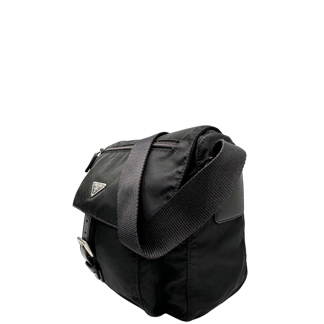 Borsa Prada nylon nera