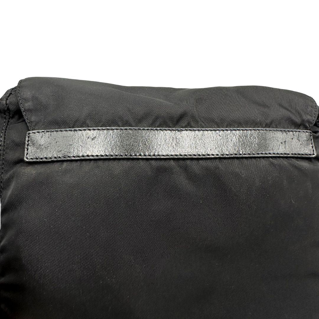 Borsa Prada nylon nera