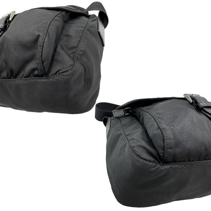 Borsa Prada nylon nera