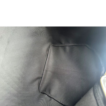 interno Borsone Louis Vuitton Keepall in tela Damier Graphite con stampa artistica nei toni del blu, di lusso, originale, ottime condizioni, usato. 