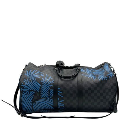 retro Borsone Louis Vuitton Keepall in tela Damier Graphite con stampa artistica nei toni del blu, di lusso, originale, ottime condizioni, usato. 