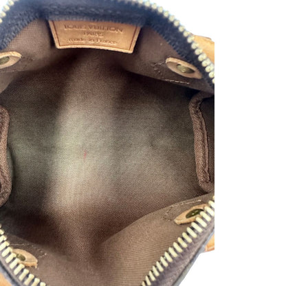 Interno di uno Speedy Nano Louis Vuitton in canvas marrone monogram, usato, originale, second hand, in ottime condizioni.