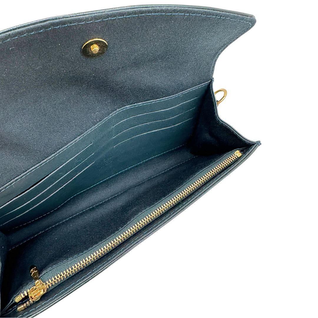interno Pochette LV Sunset Boulevard in pelle vernis mongram color verde bottiglia, di lusso, originale, ottime condizioni, usata