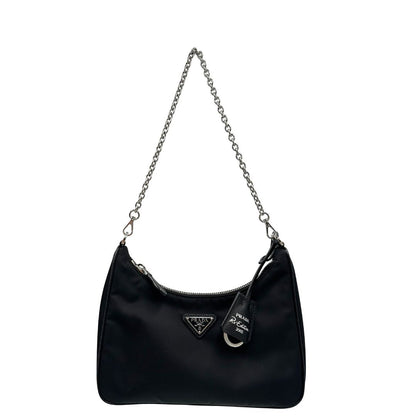 Borsa Prada in re-nylon nero con finiture in pelle saffiano tono su tono, di lusso, originale