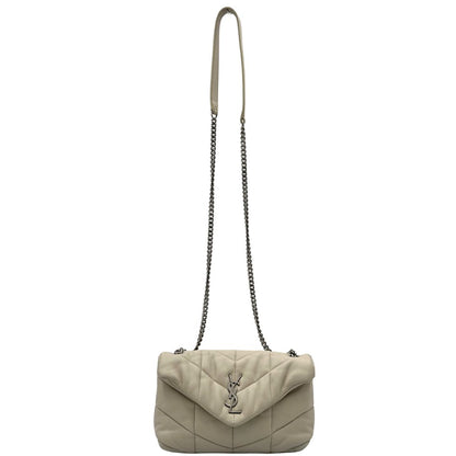 front  Borsa Saint Laurent Loulou puffer in pelle color bianco gesso con hardware argentato, di lusso, originale, ottime condizioni, usata 