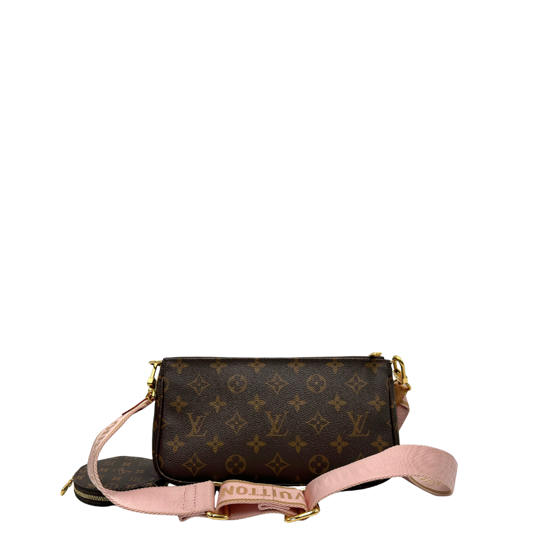 Retro di una Multi Pochette Accessoires Louis Vuitton in canvas marrone monogram con dettagli in vacchetta naturale, manico in catena dorata e tracolla in tessuto Jacquard rosa, usata, originale, second hand, in ottime condizioni.