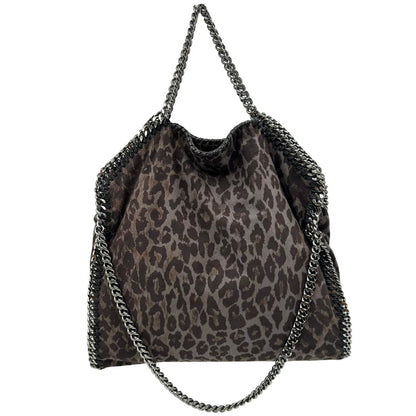 Front di una borsa Stella McCartney modello Fold Over Tote realizzata in shaggy dear greige effetto scamosciato, usata, originale, second hand, in ottime condizioni.