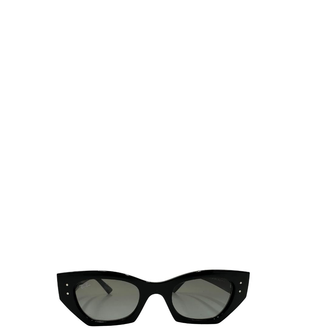 Occhiali da sole Ray-Ban in acetato nero con inserti metallici argentati. Originale, usati, di lusso, in ottime condizioni.