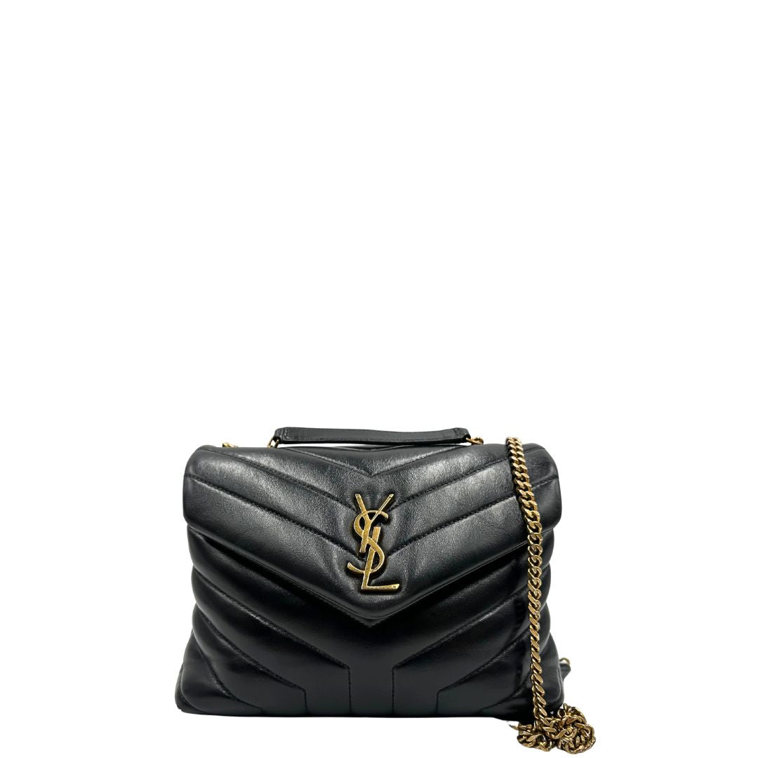 front Borsa Saint Laurent in pelle di agnello morbida con impunture trapuntate chevron, nera con hardware dorato, può essere portata a spalla o a tracolla, di lusso, originale, ottime condizioni 