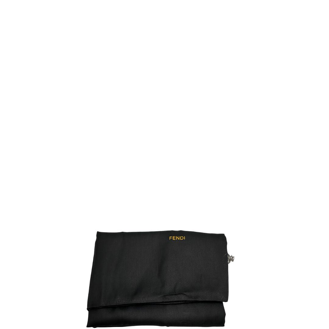 Dustbag di una borsa a spalla Fendi in tessuto beige e marrone trama Zucchino, con finiture in pelle dorate, usata, originale, second hand, in ottime condizioni.