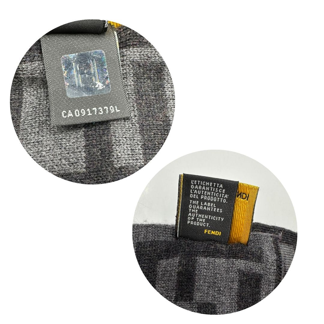 Etichetta e codice seriale sciarpa Fendi in 100% lana grigia con il monogramma del brand ripetuto su entrambi i lati. Originale, di lusso, usato, in condizioni eccellenti. 