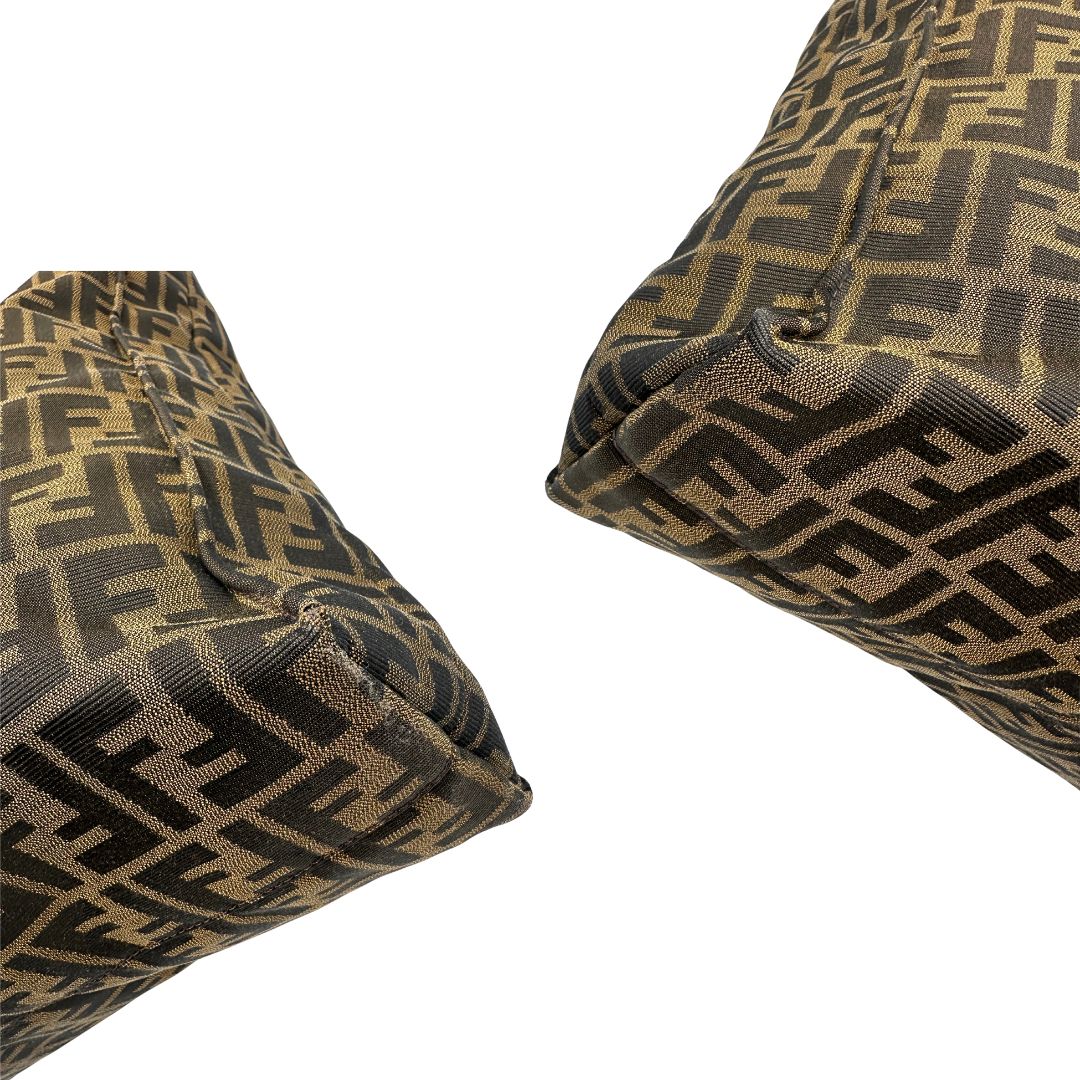 ngoli  Sac Plat Fendi color tabacco trama Zucca in tessuto e finiture in pelle marrone, di lusso, originale, ottime condizioni