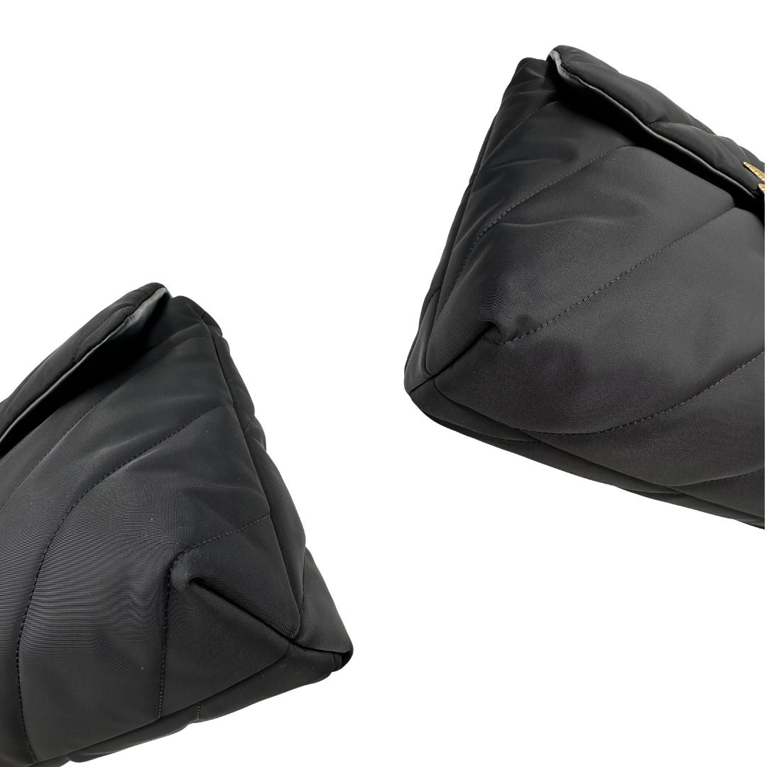 Borsa Pinko nella versione extra in morbido nylon nero trapuntata e hardware dorato, di lusso, originale, ottime condizioni, usata