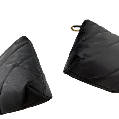 angoli Borsa Pinko nella versione extra in morbido nylon nero trapuntata e hardware dorato, di lusso, originale, ottime condizioni, usata 