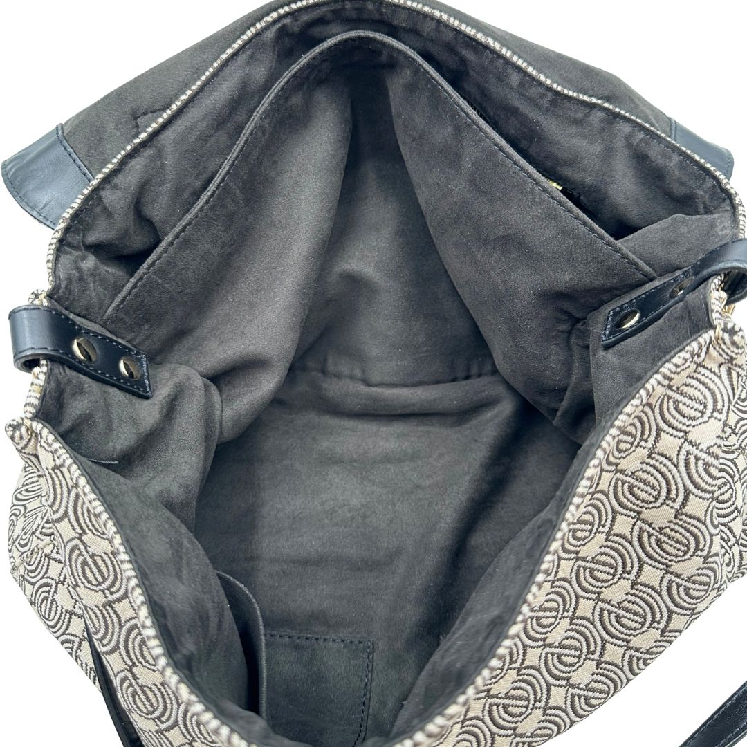 vinterno postina M Zanellato in tessuto beige munita di una tracolla amovibile e regolabile e un manico singolo, di lusso, originale, ottime condizioni, usata 