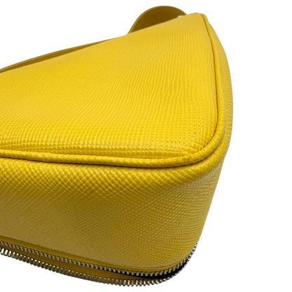 Borsa Triangle Prada gialla