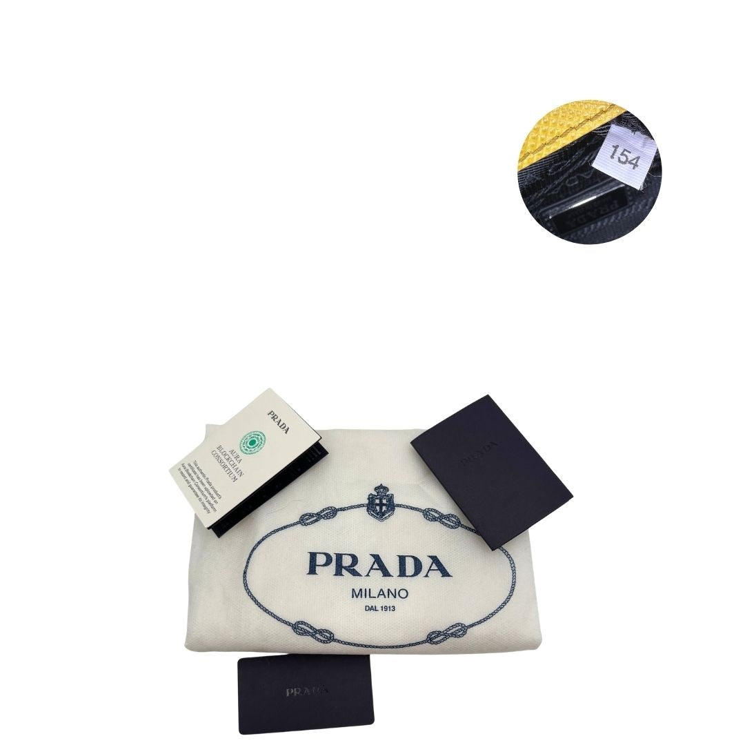 Borsa Triangle Prada gialla