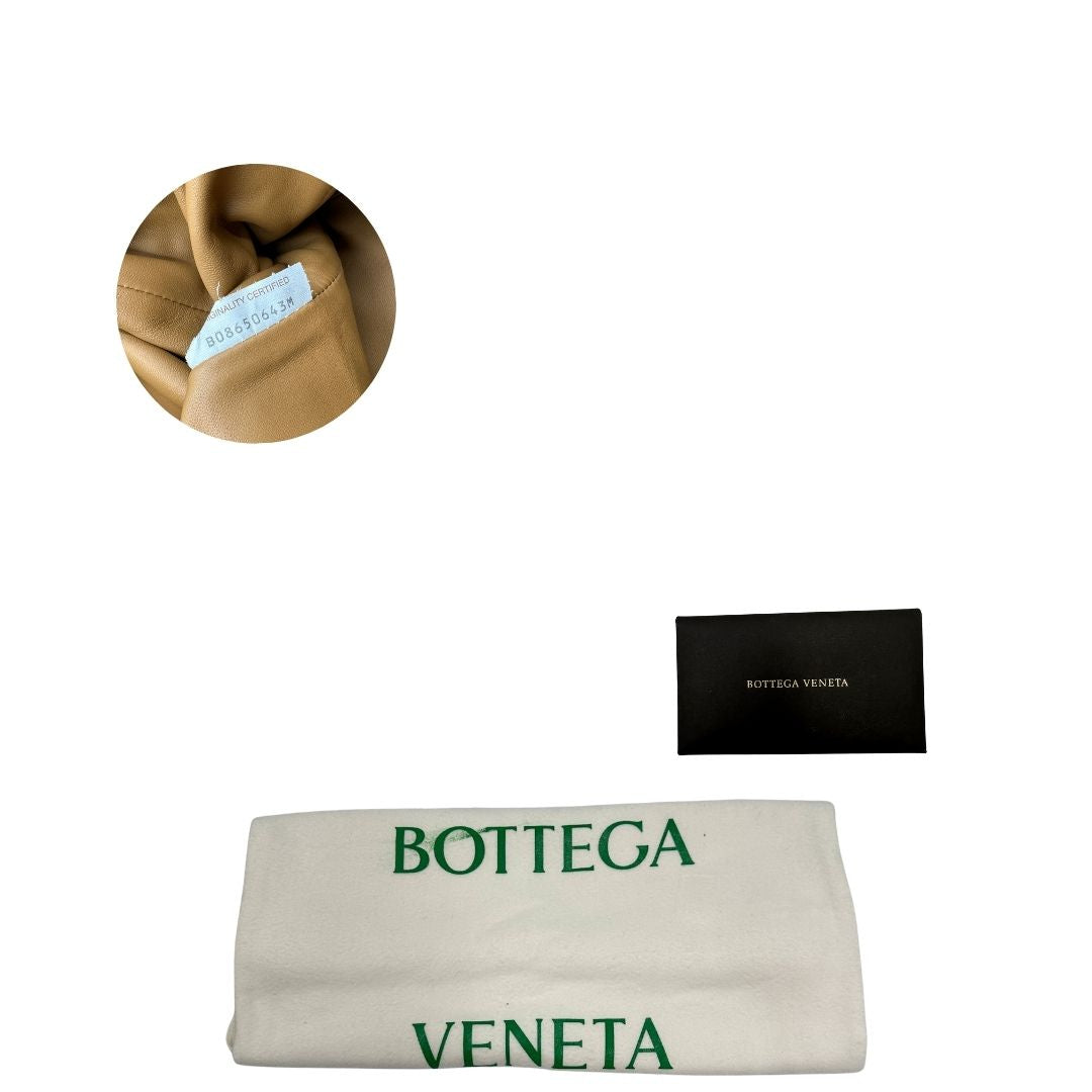 Pouch Bottega Veneta cammello
