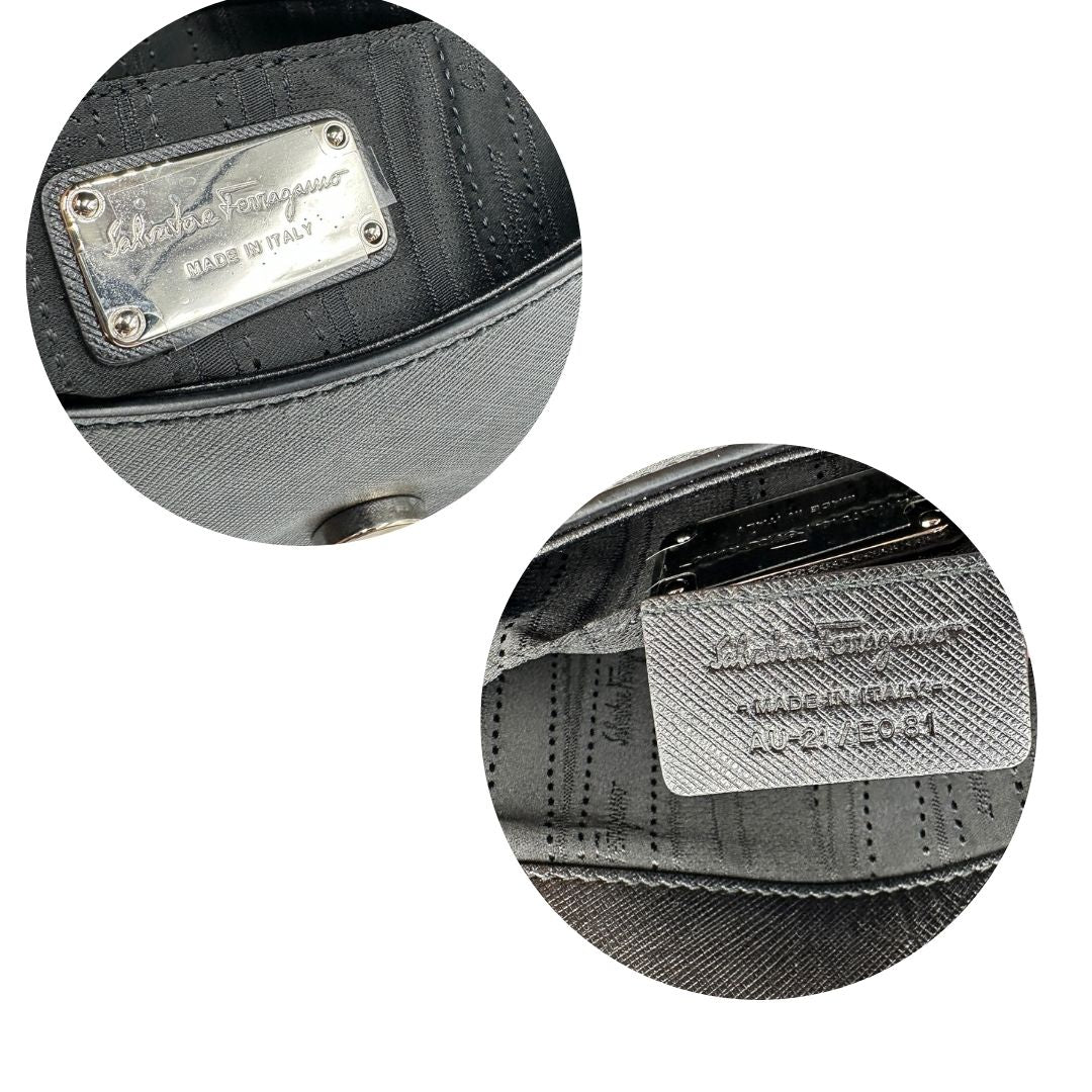 Logo e codice seriale Borsa Salvatore Ferragamo in pelle saffiano nera con hardware argentato e iconico logo Gancini sulla chiusura. Da indossare a spalla. Originale, di lusso, usato, in condizioni ottime. 