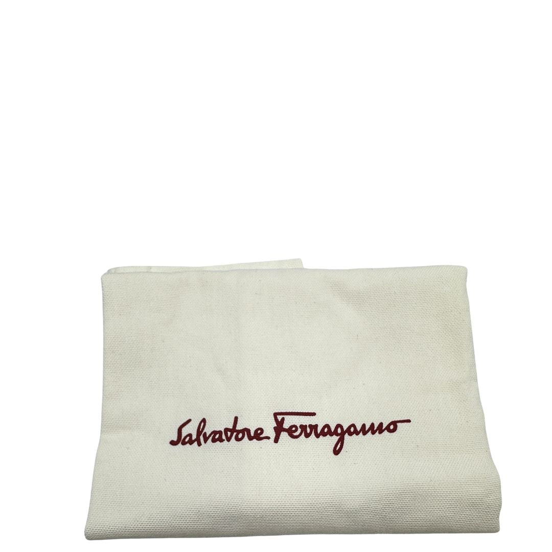 Hobo Salvatore Ferragamo nera