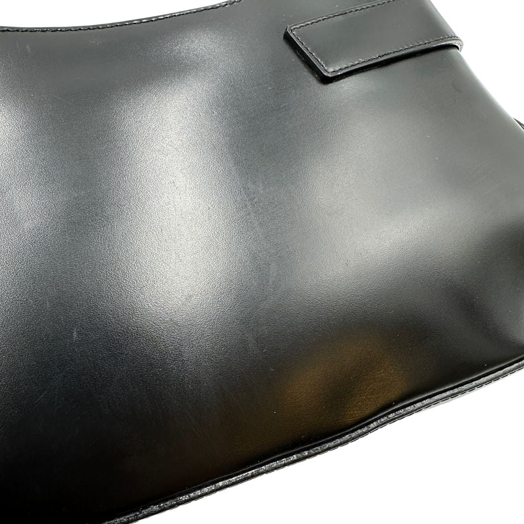 Hobo Salvatore Ferragamo nera