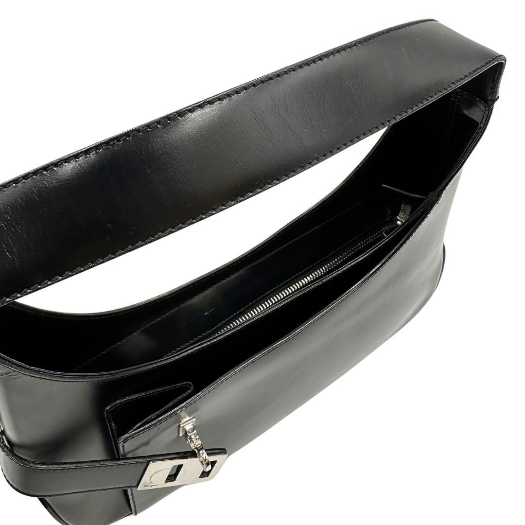 Hobo Salvatore Ferragamo nera