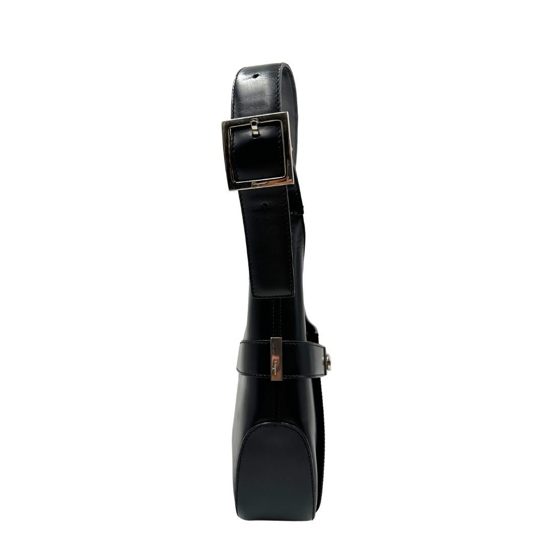 Hobo Salvatore Ferragamo nera