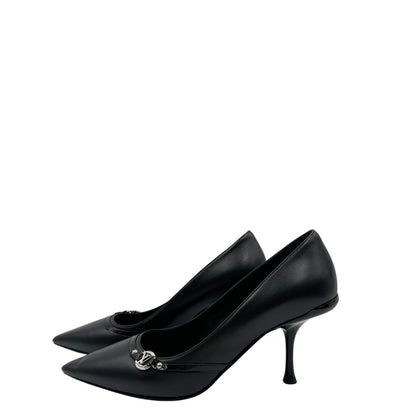 Décolleté 6AM LV in morbida pelle di agnello nera, caratterizzate dall'elegante linea affusolata a punta, di lusso, originale, usata