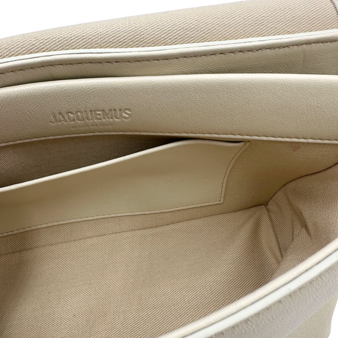 Le Rond Carré Jacquemus bianca