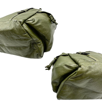angoli  Tote Gucci Monochrome Double G Drawstring in pelle verde con manici regolabili, di lusso, originale, ottime condizioni, usata