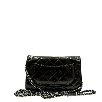 retro WOC Chanel in pelle verniciata in trama trapuntata verde petrolio e hardware argento, di lusso, originale, ottime condizioni 