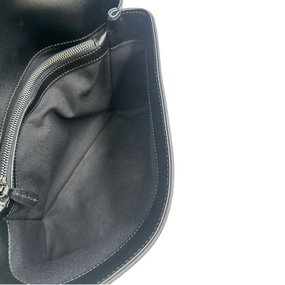 interno Borsa Hogan H-Bag in pelle nera munita di doppi manici, indossabile a spalla, di lusso, originale, ottime condizioni, usata 