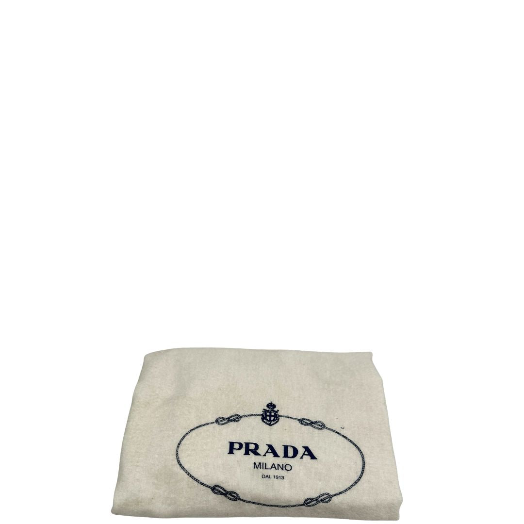 dustbag Borsa Tote Prada in pelle grigia con hardware argentato, munita di doppi manici e una tracolla amovibile e regolabile