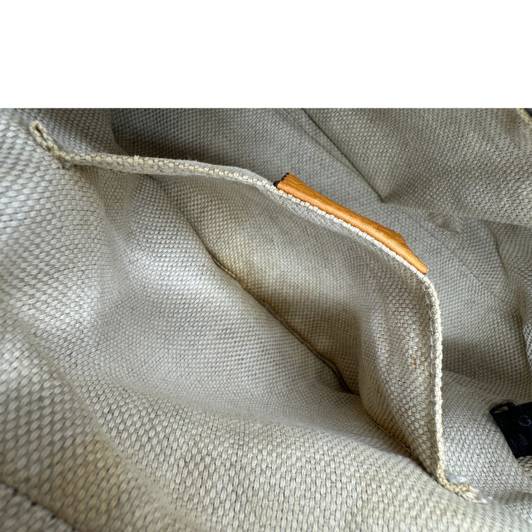 interno Borsa Gucci Soho in pelle martellata color curcuma, di lusso, originale, usata, buone condizioni