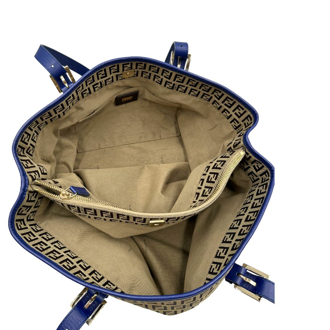 internointerno Borsa Fendi in tessuto trama zucchino con finiture in pelle blu, di lusso, originale, ottime condizioni, usata  