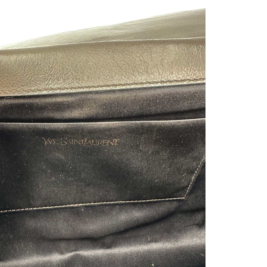 Pochette Saint Laurent Belle de Jour