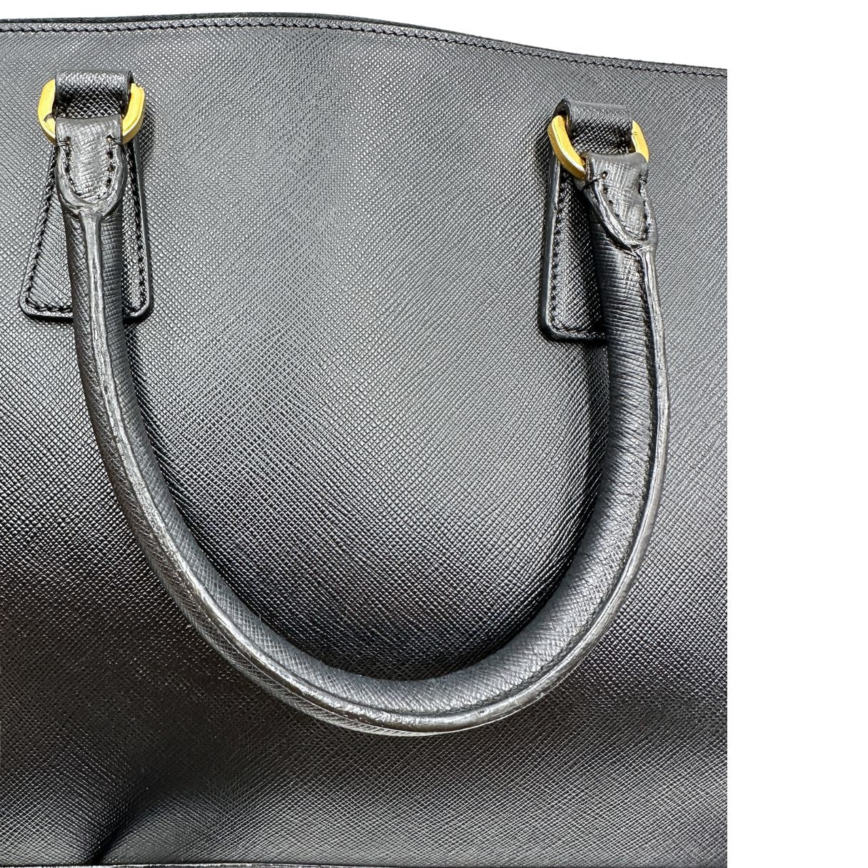 interno  Borsa Prada in pelle saffiano nera, di lusso, originale, ottime condizioni, usata 