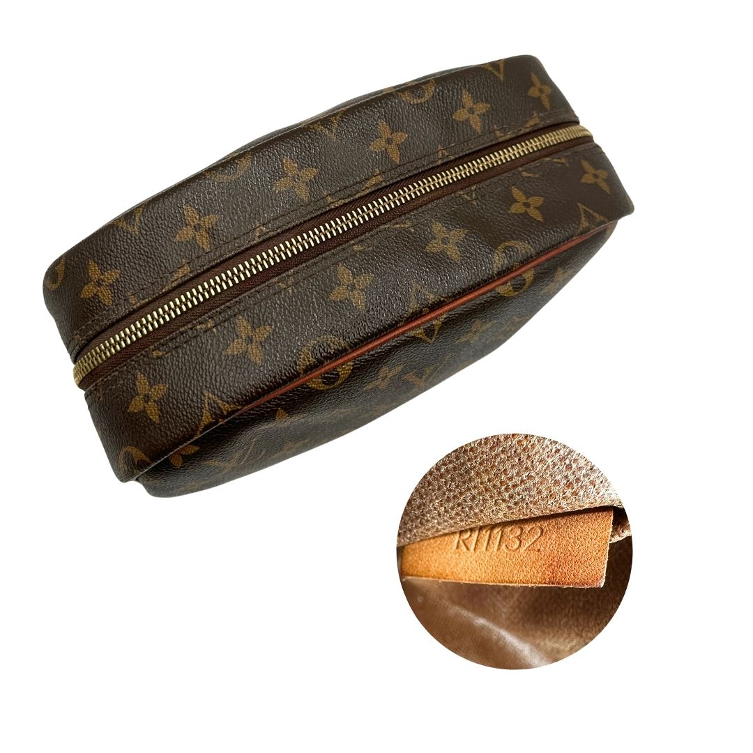 Trousse Toilette 28 Louis Vuitton
