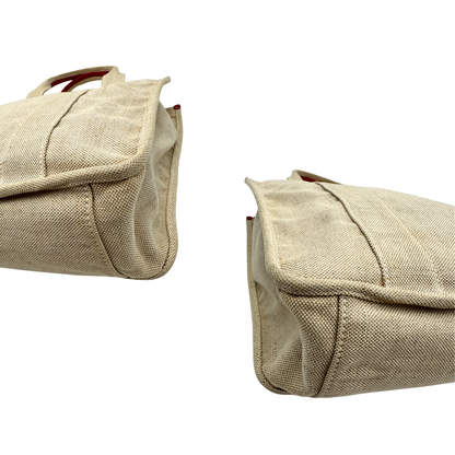 Angoli, Borsa Tote Prada in tessuto Jacquard beige con finiture in pelle rossa. Indossabile a mano. Originale, usata, di lusso, in ottime condizioni.