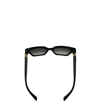 Occhiali da sole Miu Miu in acetato nero con hardware dorato. Originale, usati, di lusso, in ottyime condizioni.