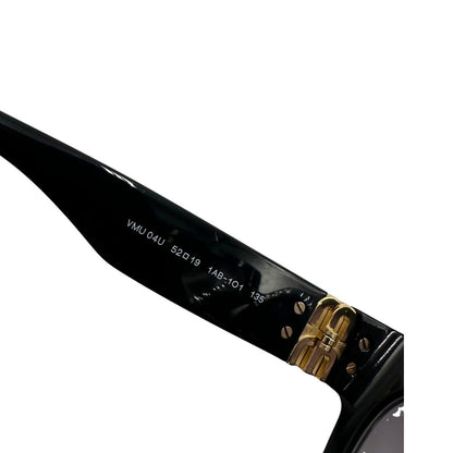 Occhiali da sole Miu Miu in acetato nero con hardware dorato. Originale, usati, di lusso, in ottyime condizioni.