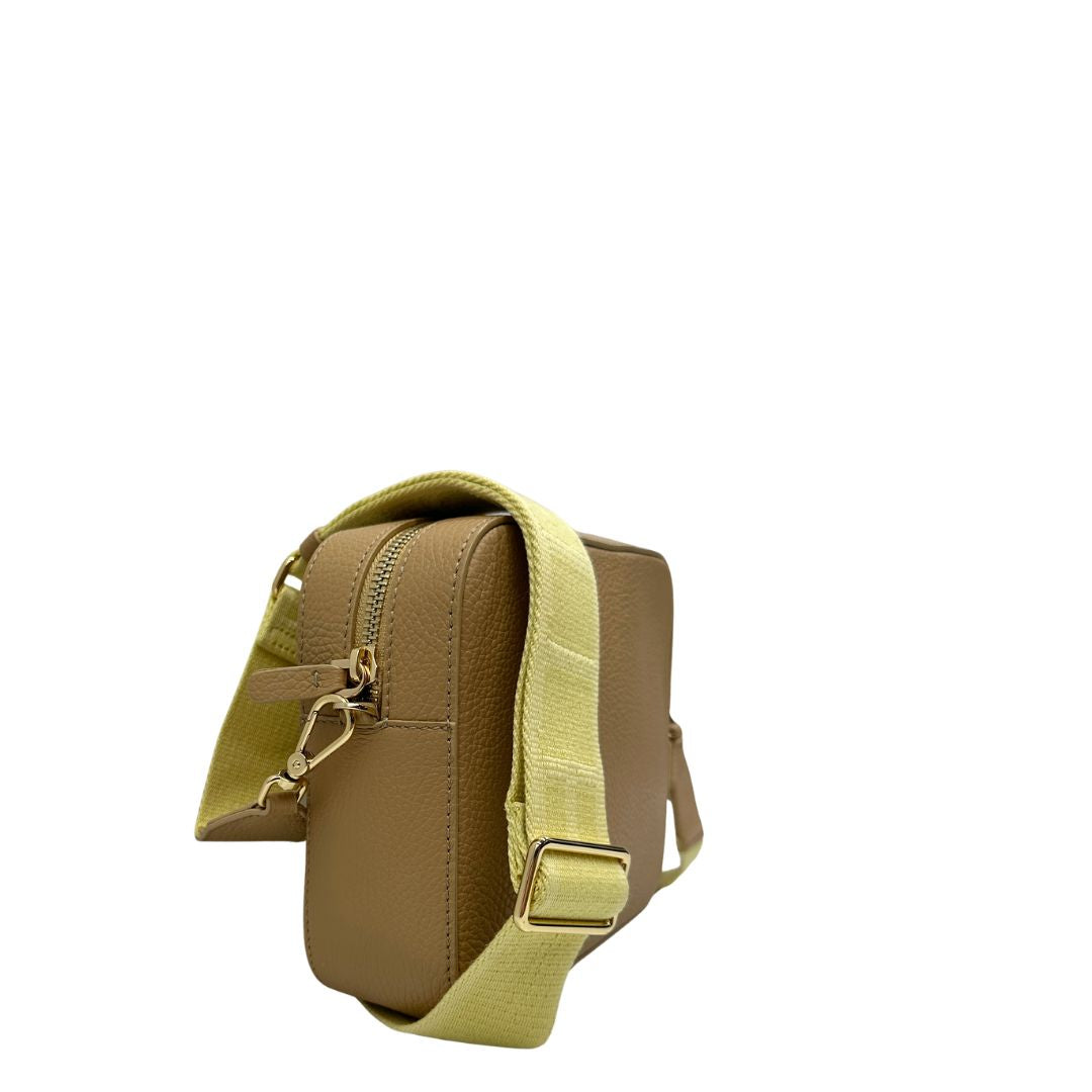 Coccinelle Tebe medium Camera Bag