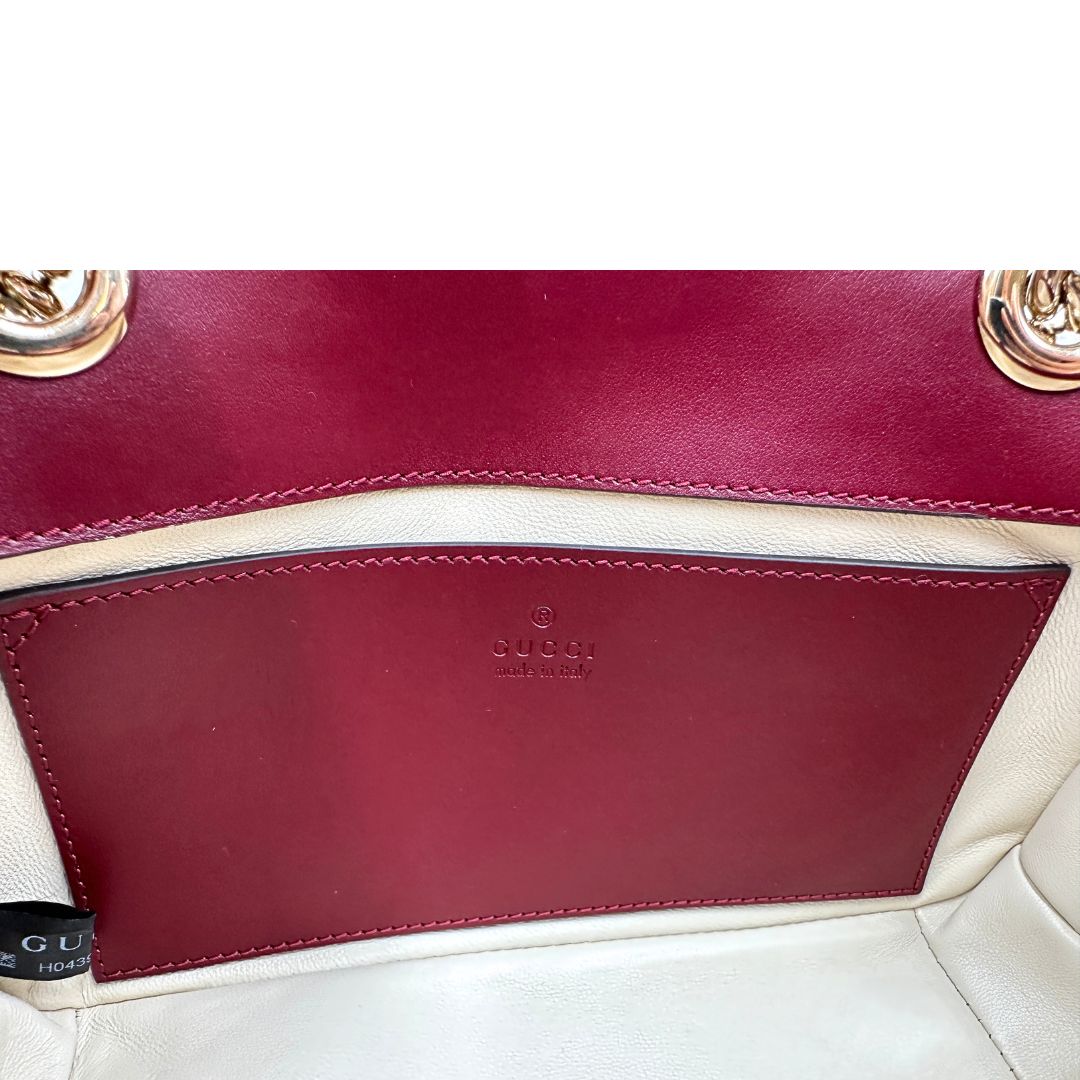 Borsa Gucci Marmont misura piccola bordeaux