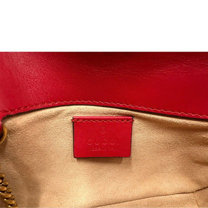 interno Borsa Gucci Marmont nella versione mini in pelle rossa  